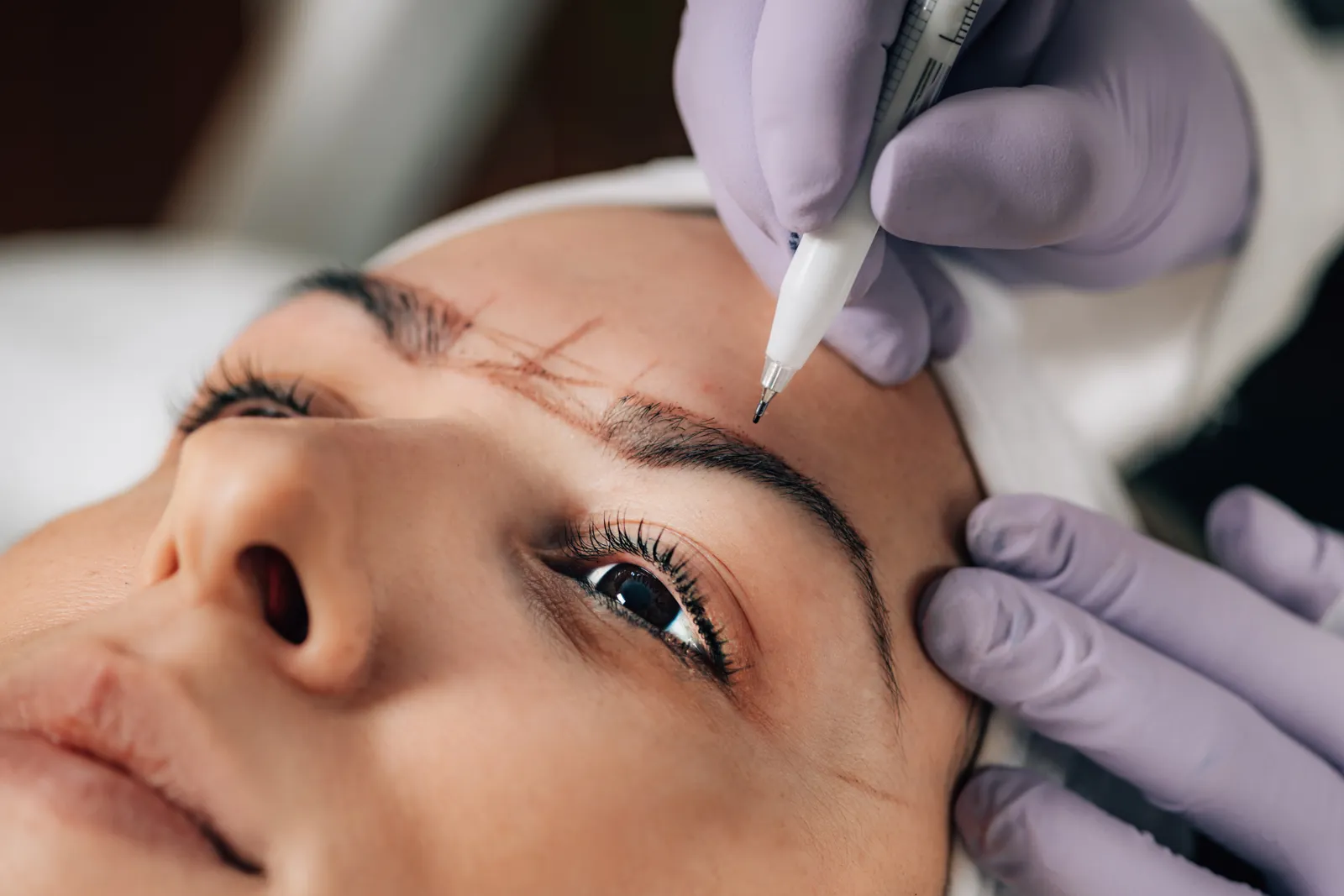 ขั้นตอนออกแบบคิ้วลายเส้น Nano Brows